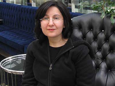 Dr Kristin-Reimer-teaching-in-RJ-circle-at-Monash-University